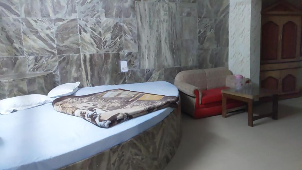 Haridwār Hotel Raj Deluxe المظهر الخارجي الصورة